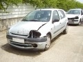 Voiture accidentée : RENAULT CLIO