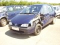 Voiture accidentée : RENAULT SCENIC