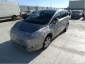 Voiture accidentée : PEUGEOT 5008