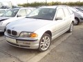 Voiture accidentée : BMW 330