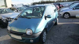Voiture accidentée : RENAULT TWINGO