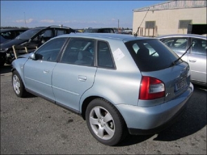 Voiture accidentée : AUDI A 3