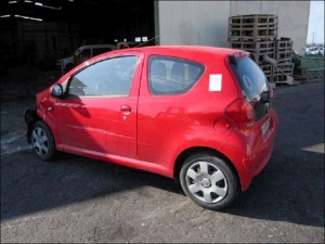Voiture accidentée : TOYOTA AYGO