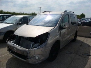 Voiture accidentée : CITROEN BERLINGO