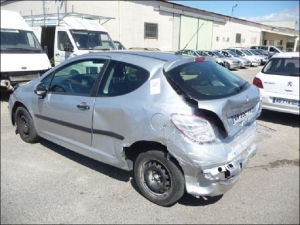 Voiture accidentée : PEUGEOT 207