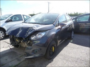 Voiture accidentée : FORD FIESTA