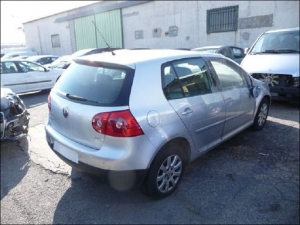 Voiture accidentée : VOLKSWAGEN GOLF