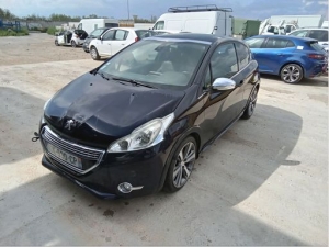 Voiture accidentée : PEUGEOT 208