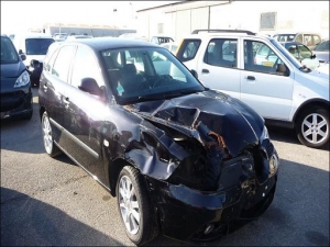 Voiture accidentée : SEAT IBIZA