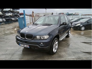 Voiture accidentée : BMW X5