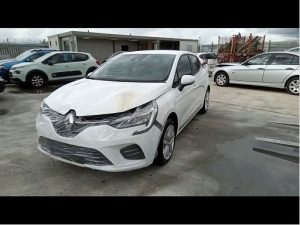 Voiture accidentée : RENAULT CLIO