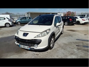 Voiture accidentée : PEUGEOT 207