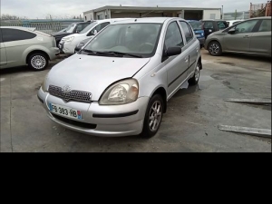 Voiture accidentée : TOYOTA YARIS