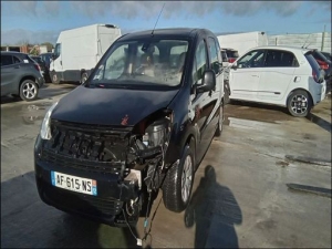 Voiture accidentée : CITROEN BERLINGO