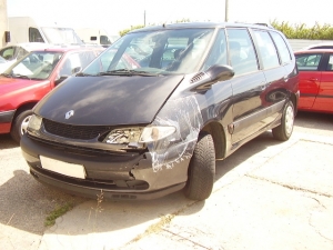 Voiture accidentée : RENAULT ESPACE