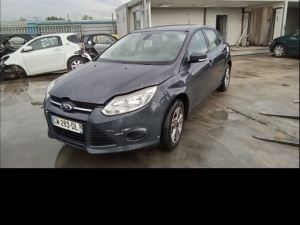 Voiture accidentée : FORD FOCUS